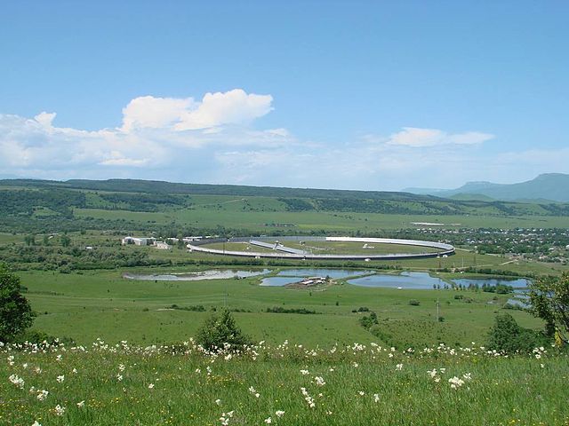 radio telescope