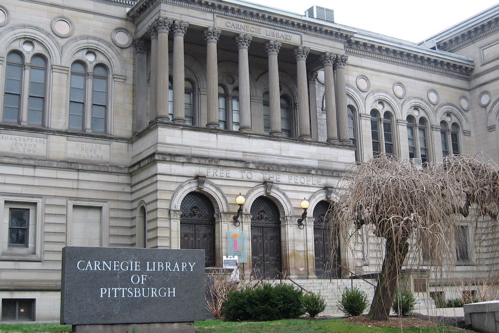 CarnegieLibraryPittsburgh.jpg