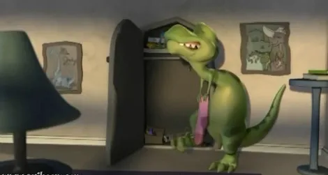 20120206105016dinosaur-sock-thumb.jpg