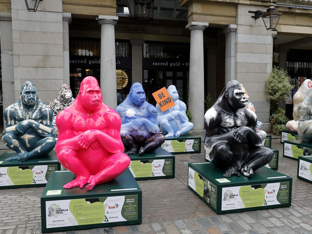 View of gorilla sculptures in Covent Garden