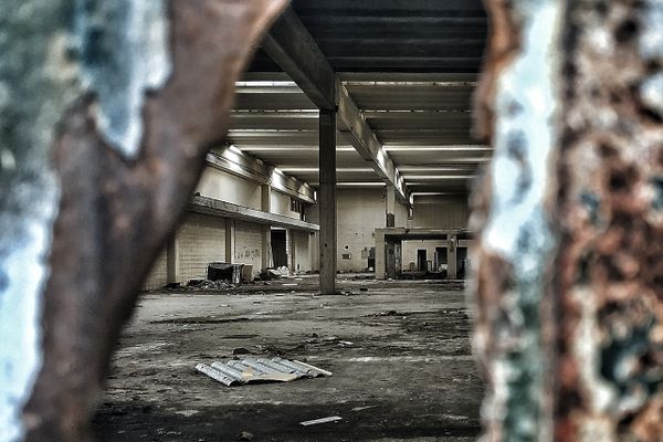 Exploring an abandoned factory. thumbnail