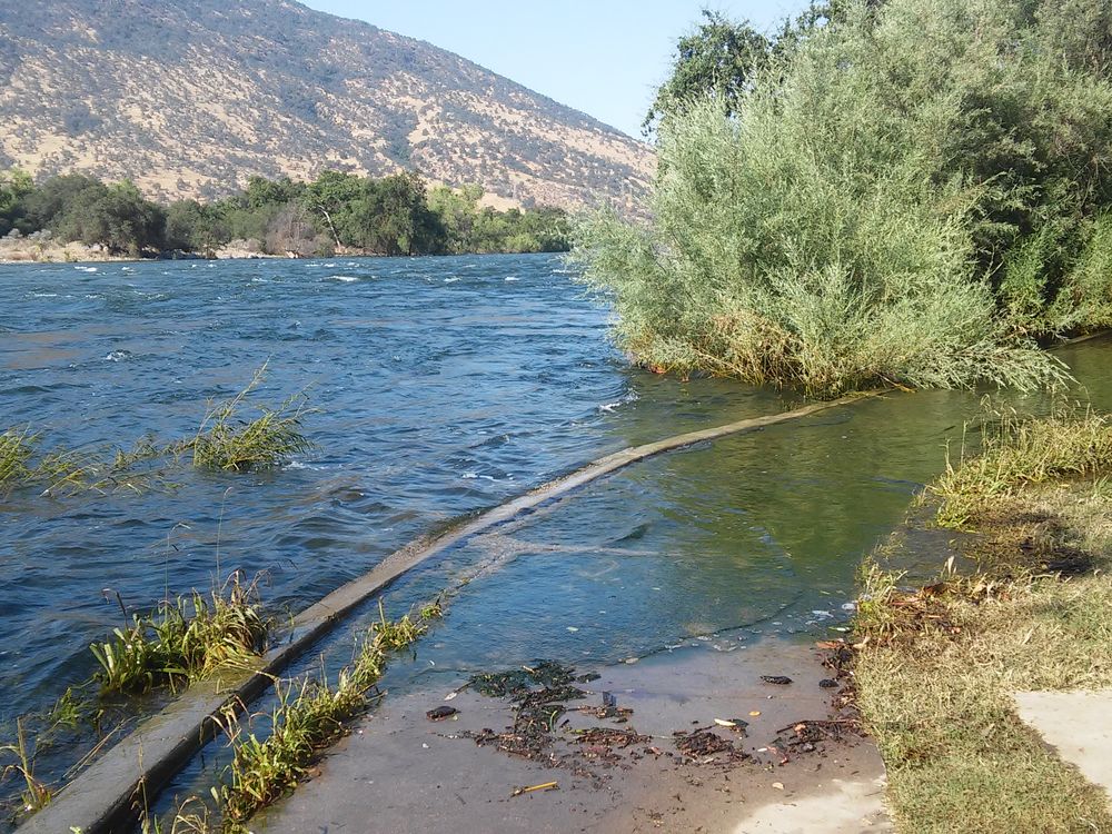 The water levels are rising near Pine Flat Smithsonian Photo Contest