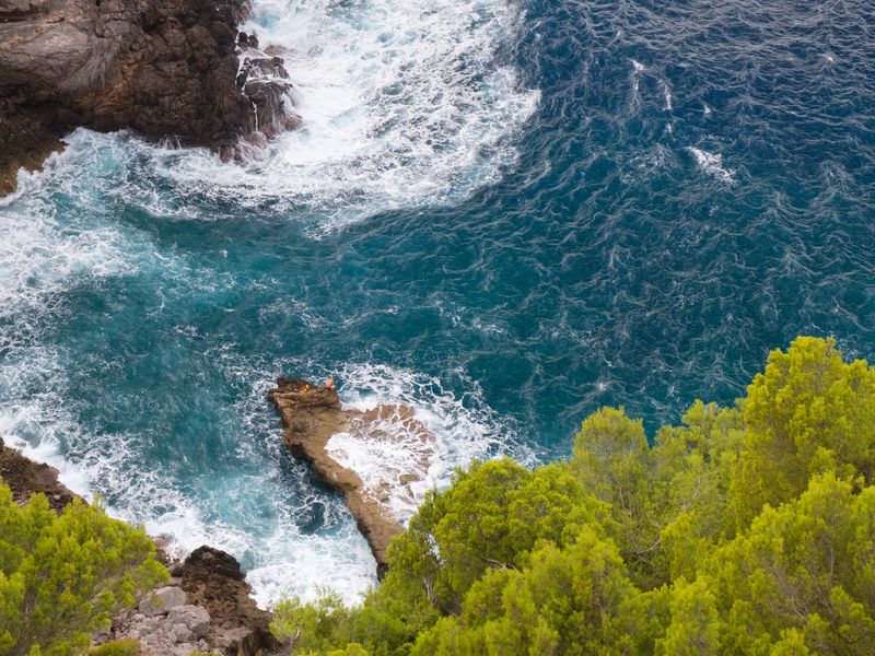 Blue Cove | Smithsonian Photo Contest | Smithsonian Magazine