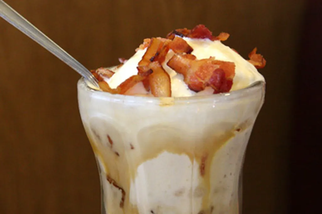 Would you eat this bacon sundae?
