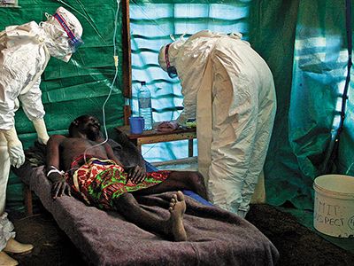 Doctors with Ebola patient