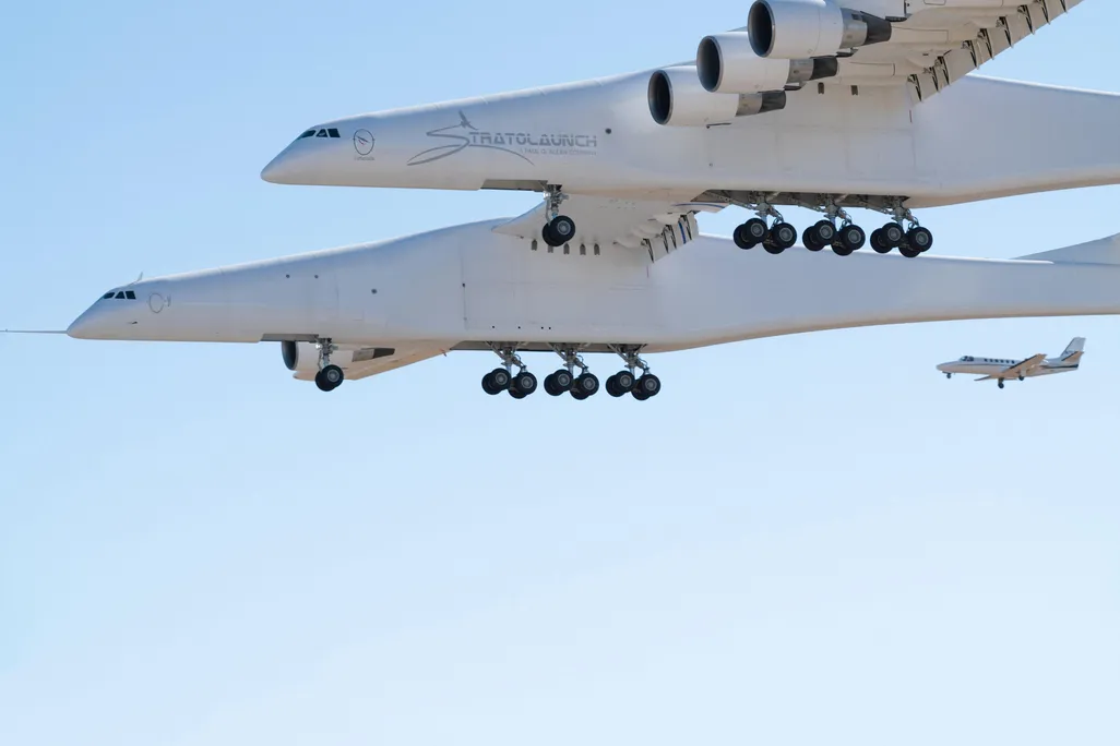 Stratolaunch airplane