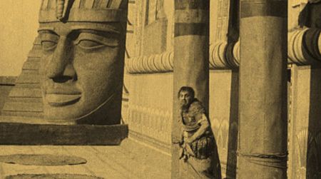 Emil Jannings in Ernst Lubitsch's The Loves of Pharaoh