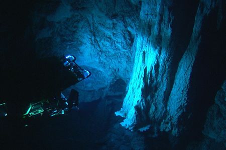 The remotely operated vehicle Hercules explores the hydrothermal vents of Lost City during a 2005 expedition.