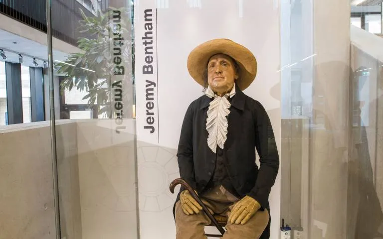 Jeremy Bentham's new glass case