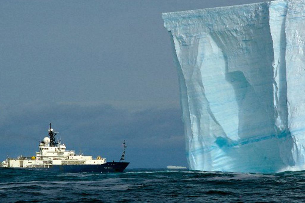 noaa-ship.jpg