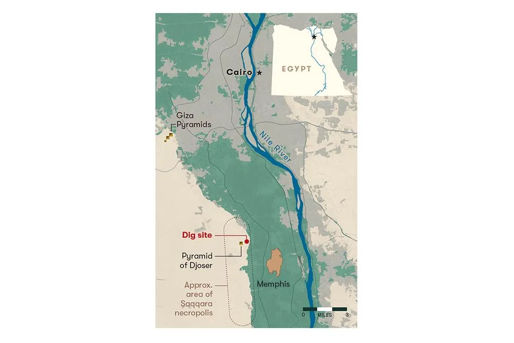 map showing where the archaeological dig and Saqqara necropolis are located 