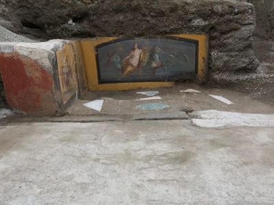 A recently uncovered thermopolia in the ruins of Pompeii.