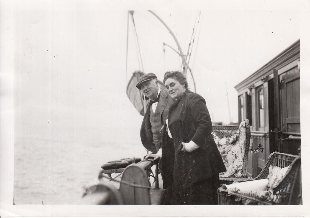 Thomas and Mina on a yacht in 1917