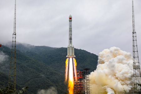 A Long March-3B carrier rocket blasts off from the Xichang Satellite Launch Center on October 24, 2021.&nbsp;