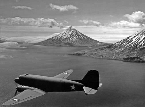 Douglas DC3, SPANZ on the ground - Museum of Transport and