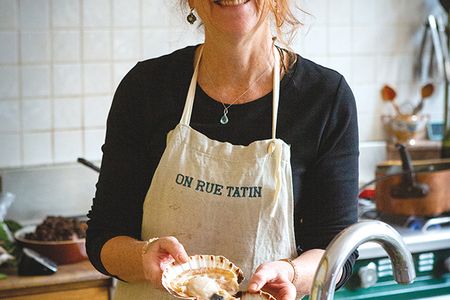 On September 28 cooking teacher, author and journalist Susan Herrmann Loomis invites you to enter her Parisian kitchen virtually during a Smithsonian Associates Streaming program as she shares what the home cook needs to know to make a delicious plat du jour. (Francis Hammond)