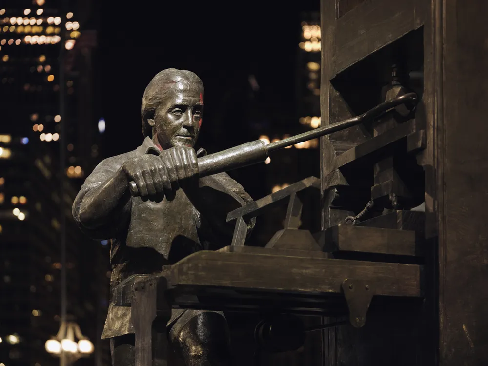 OPENER - Looming large on Philadelphia’s Broad Street, a ten-foot-high statue—a gift to the city from the Pennsylvania Freemasons—shows young Benjamin Franklin at his printing press.