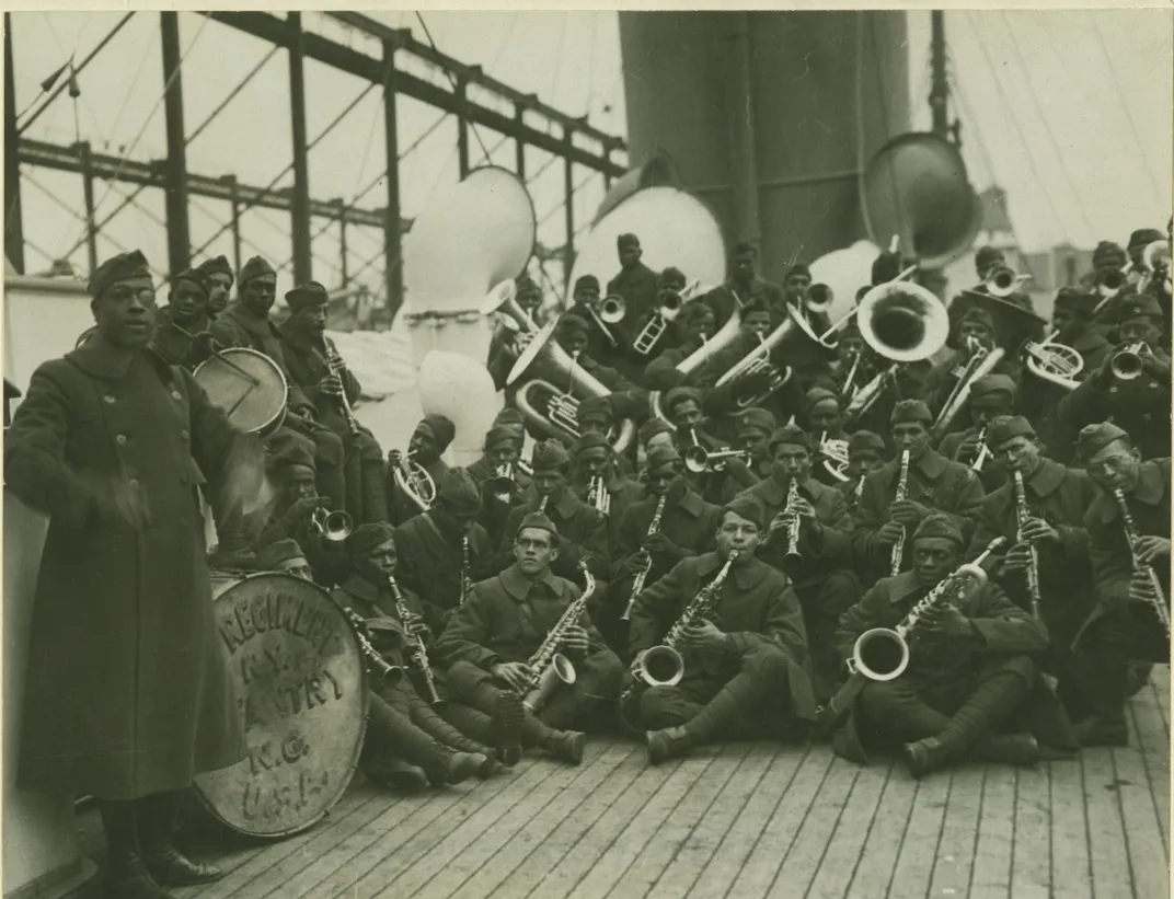 Lieutenant James Reese and Harlem Hellfighter musicians. Credit: National Archives (165-WW-127-22)