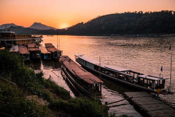 Sunset In The Mekong thumbnail