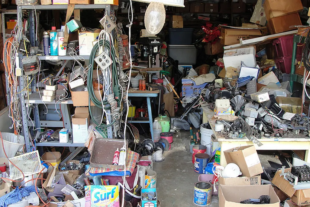 20120723120006hoarder2.jpg