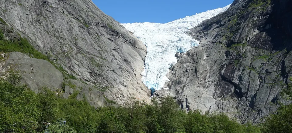  Briksdal Glacier Credit: Uniq Trek