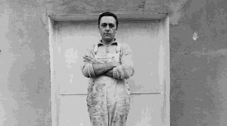 Gerhard Richter (above) is one of the world’s most accomplished living painters. Watch a documentary about him and his creative process at the Hirshhorn Museum this Thursday.
