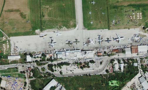 Toussaint Airport-505.jpg