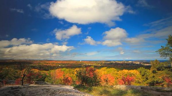 Preview thumbnail for Michigan's Spectacular Upper Peninsula