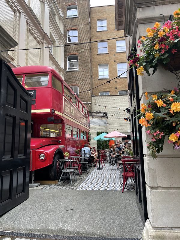 Side Street Cafe in London thumbnail