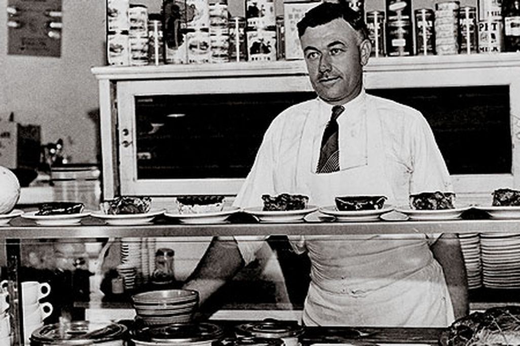 Louis DeHatre ran a St. Louis diner that attempted to sate the young “Slim” Lindbergh’s hearty appetite.