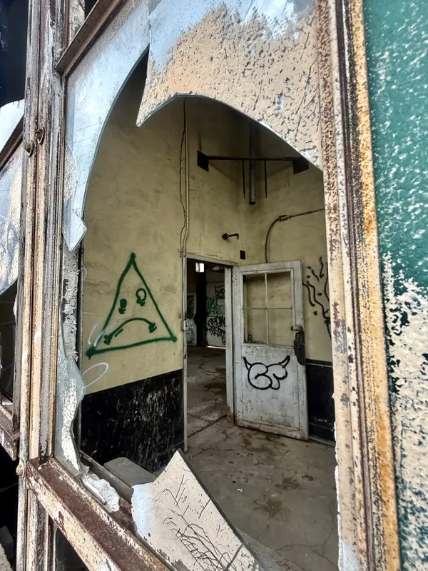 Sad Triangle thumbnail