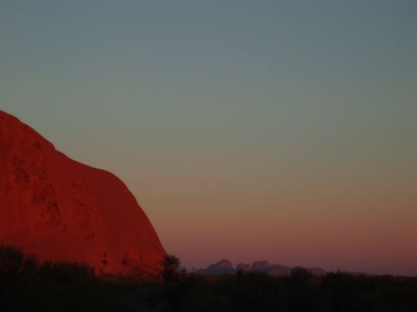 Sunrise on Uluru with Kata Tjuta in the background thumbnail