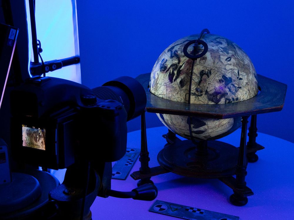 Historical globes