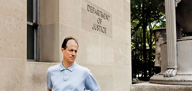 Thomas Drake outside Department of Justice