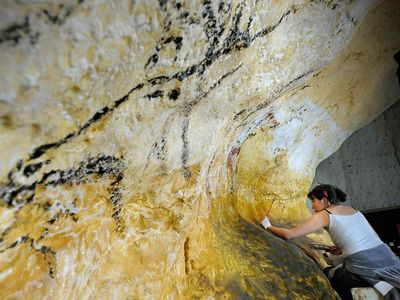 More than 25 specialists worked on the replica cave over the course of three years. 