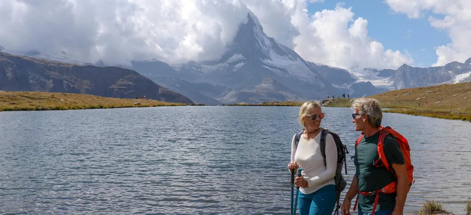  Hiking near the Matterhorn 