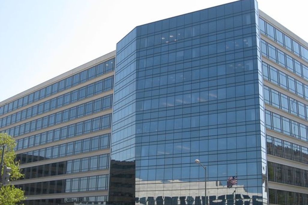 20110520102339building.jpg
