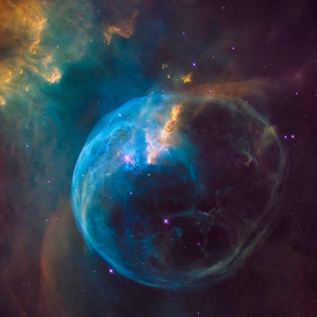 Kelly's Eye - Hubble Bubble エクスペリメンタル bubble_nebula.jpg