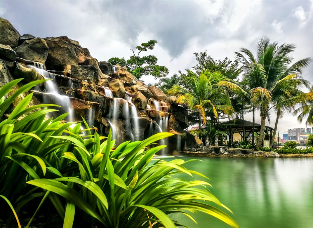 Mini waterfall | Smithsonian Photo Contest | Smithsonian Magazine