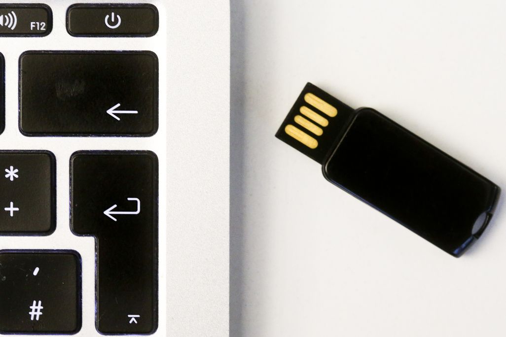 08_13_2014_usb stick.jpg