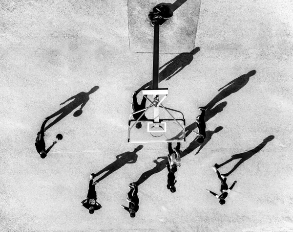 Basketball Light and Shadow thumbnail