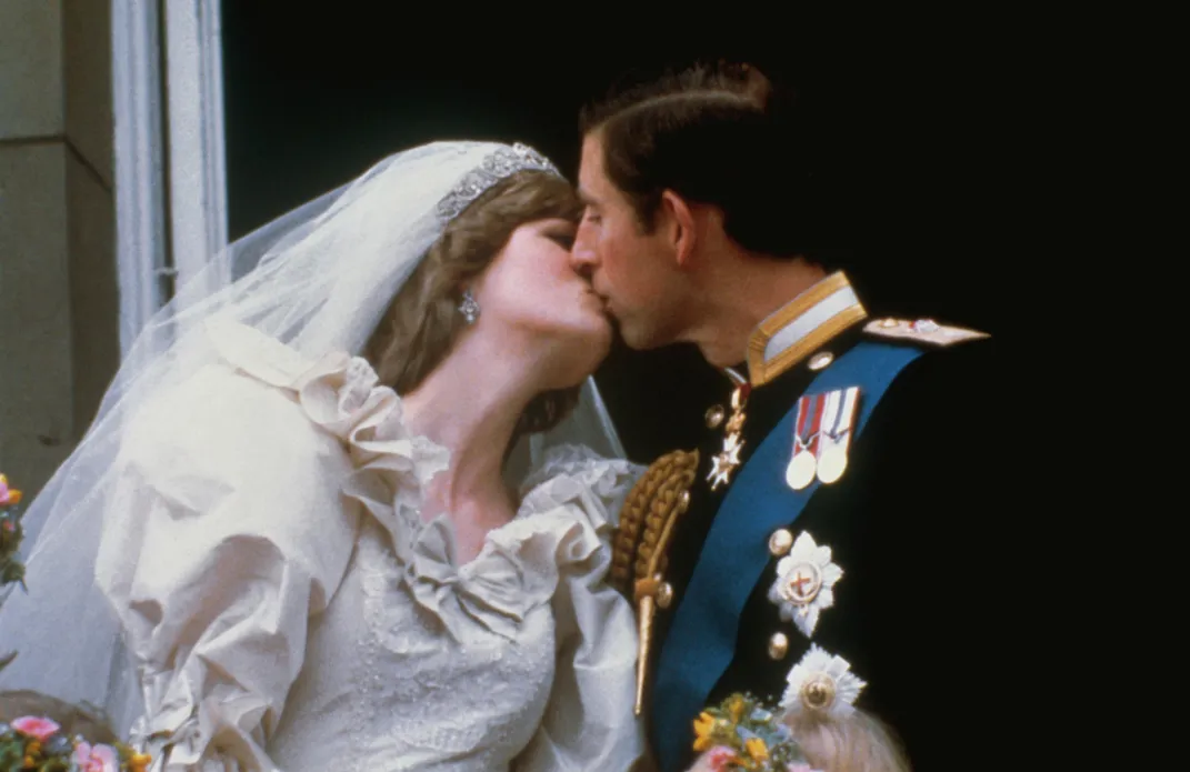 Diana and Charles' balcony kiss