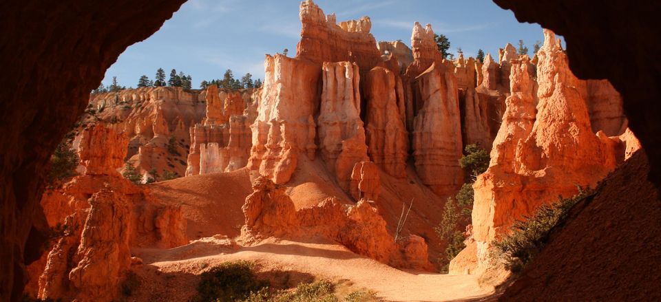  Up-close view of hoodoos, Bryce Canyon 