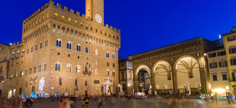  Palazzo Vecchio in the evening 