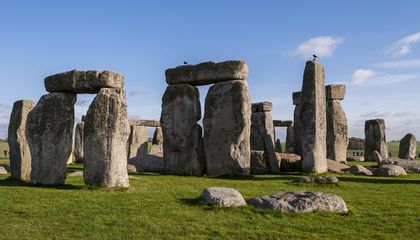 How Did Stonehenge Get Its Altar Stone? New Research Adds to the Debate Between Human Effort and Glacier Transport