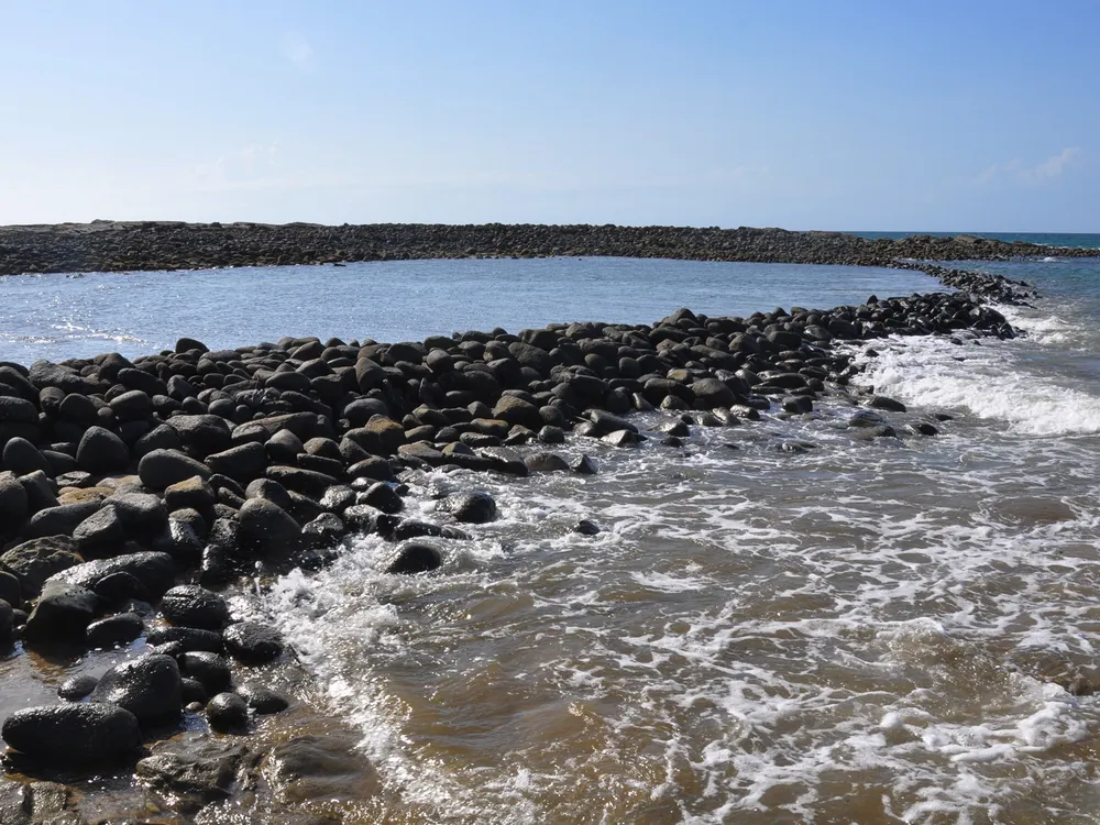 El Coral beach fish trap in Saboga Island, Panama