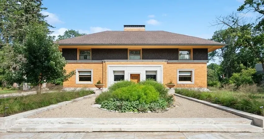 Frank Lloyd Wright Designed His First Prairie-Style House When He Was 26. Now, It's for Sale