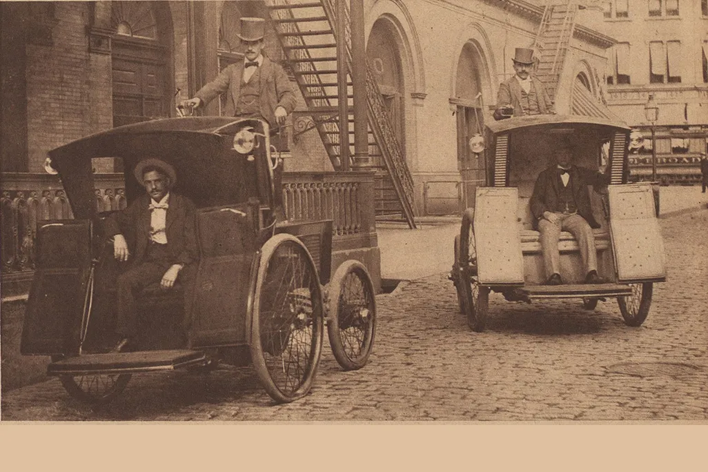 Electrobat taxis in Manhattan in 1898