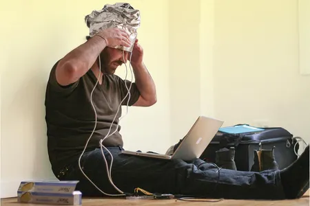 This device makes it possible to communicate with your mind.