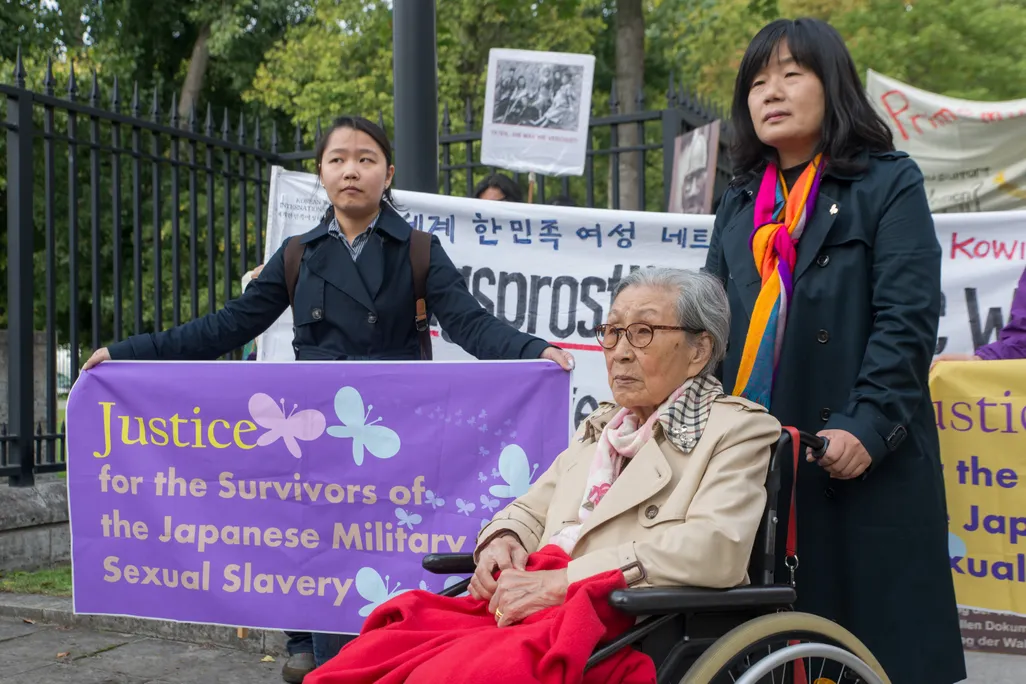 comfort women